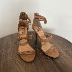 Quips Heels